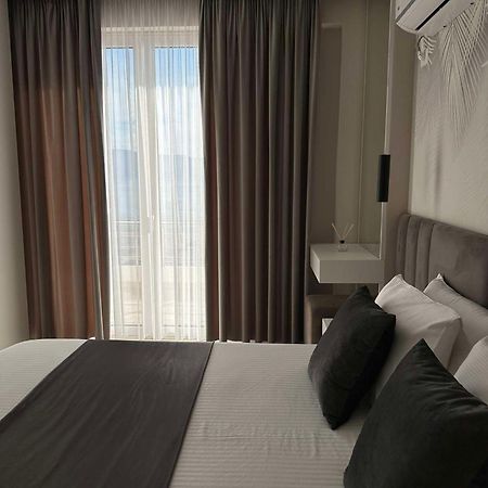 Sea View Apartment Luxury Wlora Zewnętrze zdjęcie