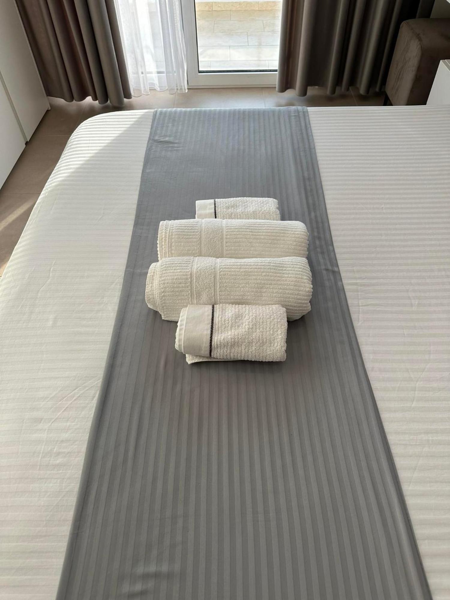 Sea View Apartment Luxury Wlora Zewnętrze zdjęcie
