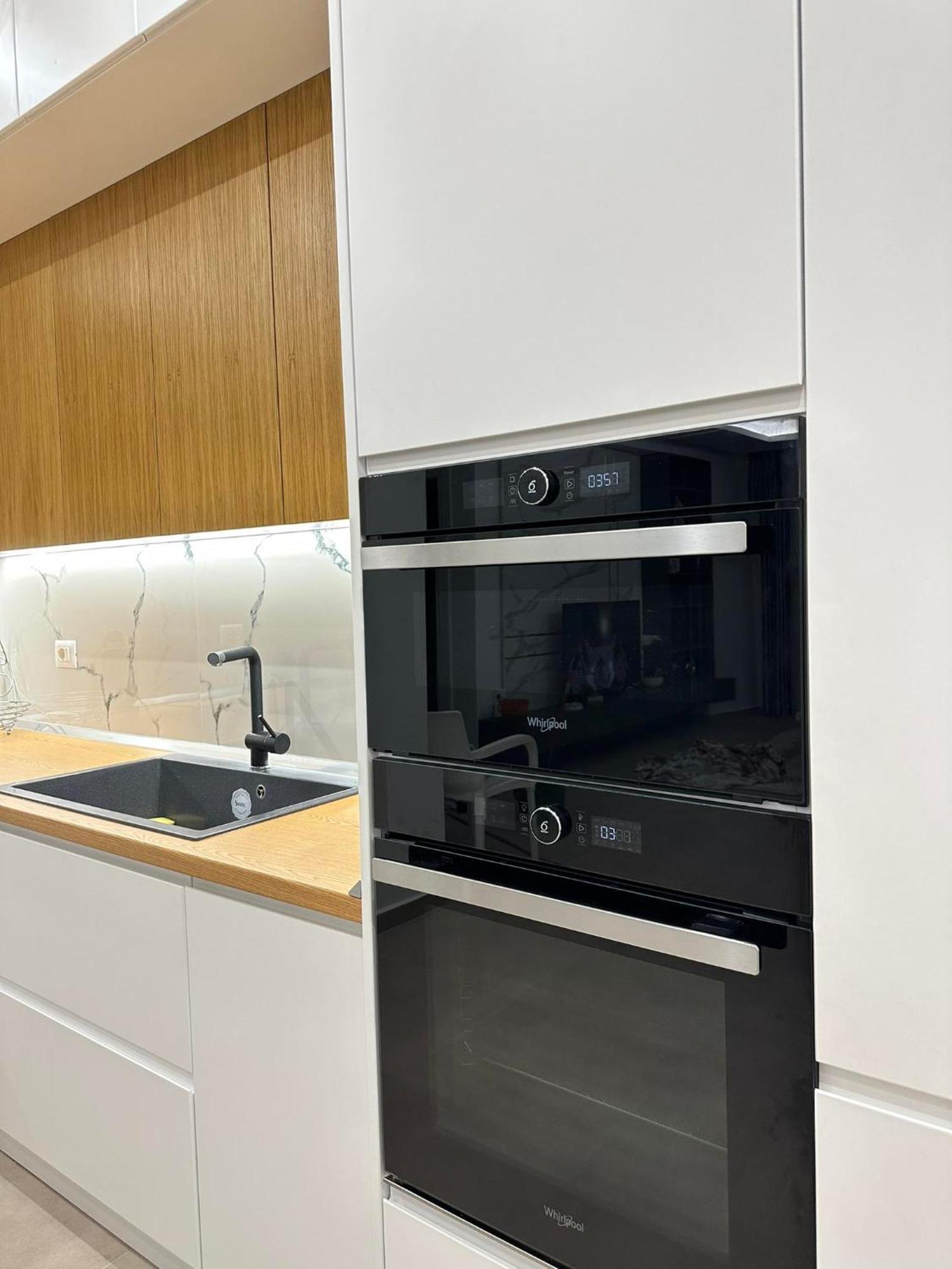 Sea View Apartment Luxury Wlora Zewnętrze zdjęcie