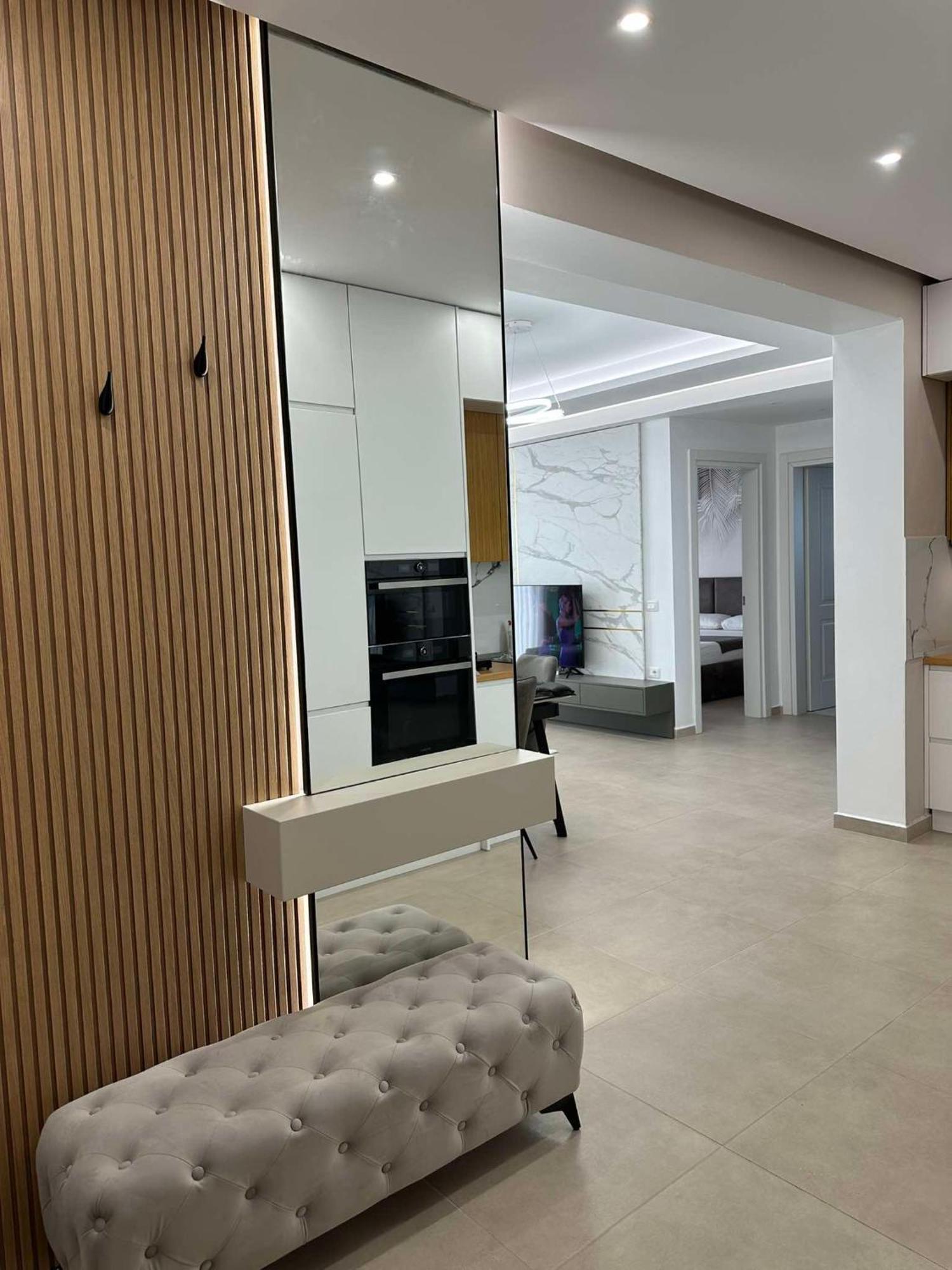 Sea View Apartment Luxury Wlora Zewnętrze zdjęcie